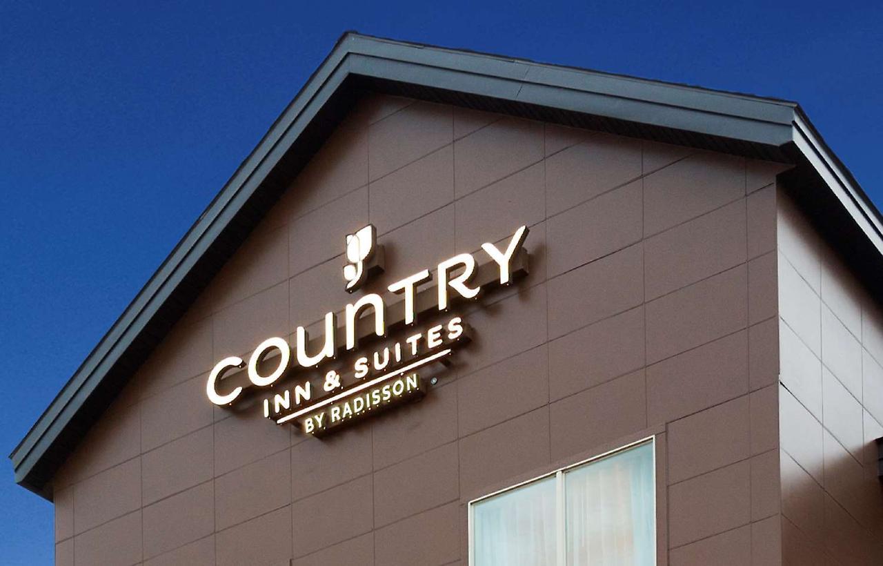 Country Inn & Suites By Radisson, Pierre, Sd Exterior photo